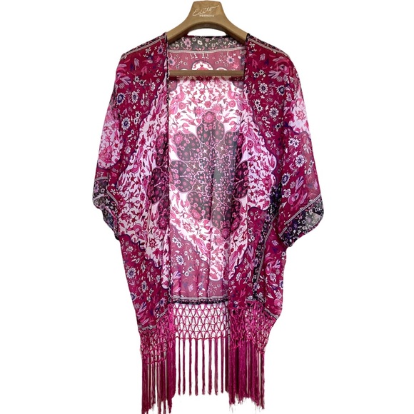 ❌SOLD❌OSFA•HOT PINK / PURPLE FLORAL COVER UP W FRINGE• - Picture 4 of 7